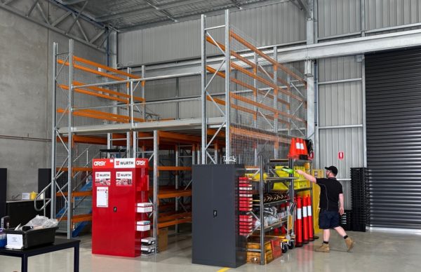 Mezzanine Floor on Pallet Racking